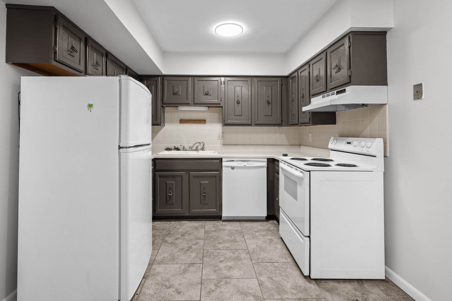 2501 26th Avenue Court, Rock Island, IL 61201