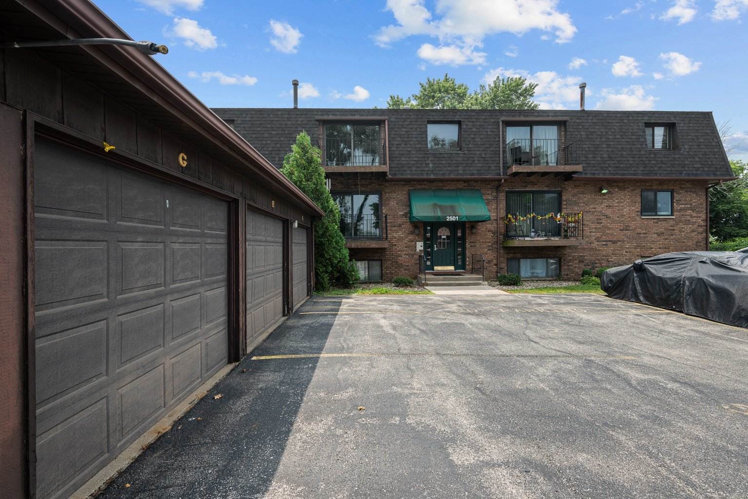 2501 26th Avenue Court, Rock Island, IL 61201