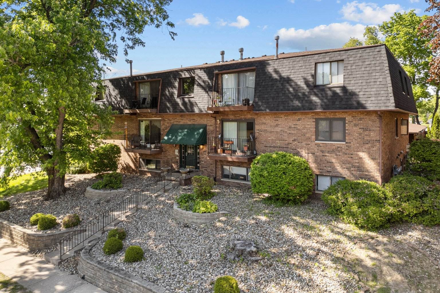 2501 26th Avenue Court, Rock Island, IL 61201