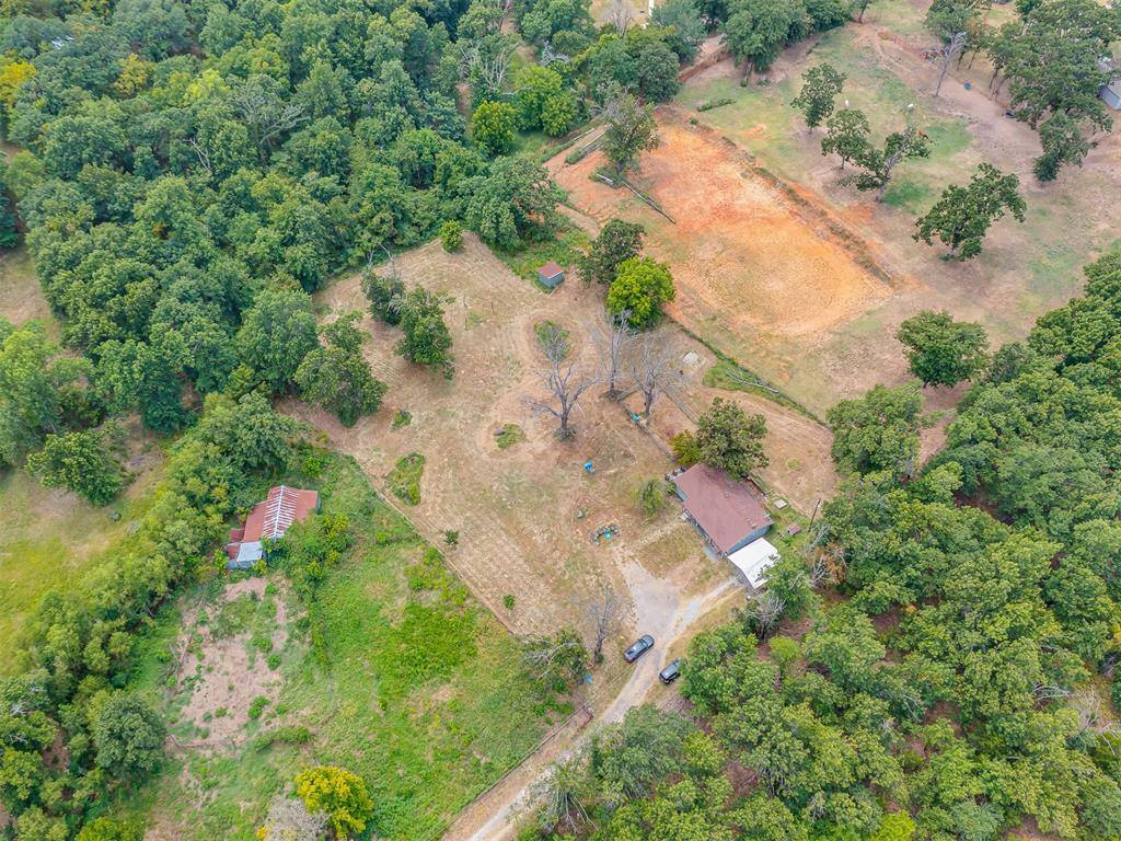 2 Clearpond Lane, Shawnee, OK 74801