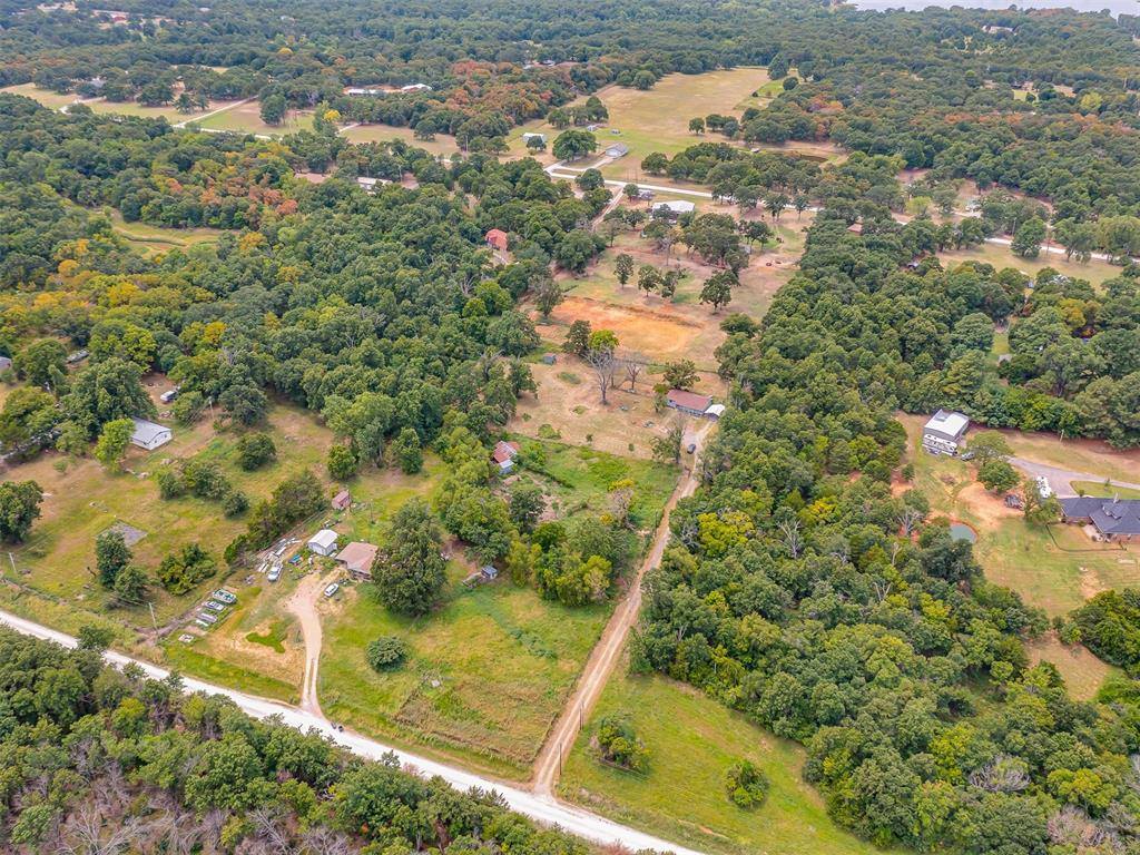 2 Clearpond Lane, Shawnee, OK 74801