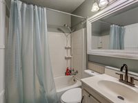 2 Clearpond Lane, Shawnee, OK 74801
