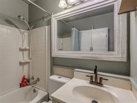 2 Clearpond Lane, Shawnee, OK 74801