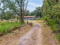 2 Clearpond Lane, Shawnee, OK 74801