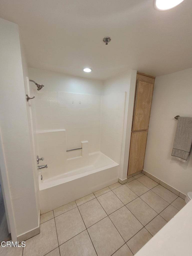 865 South B Street, Oxnard, CA 93030