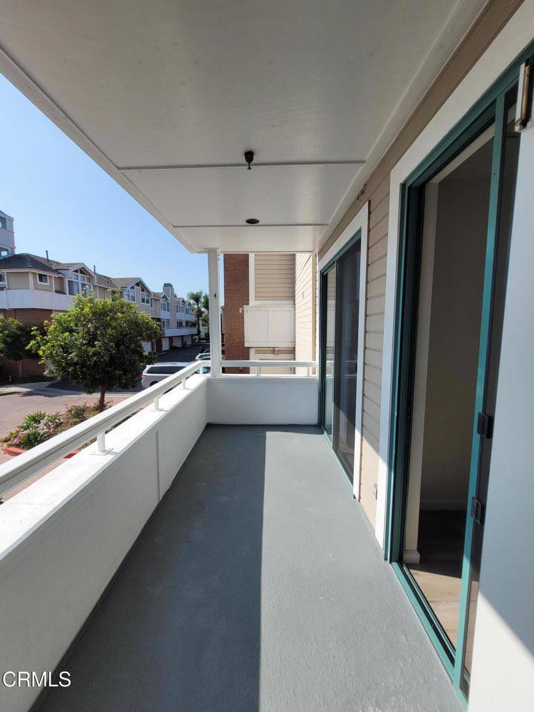 865 South B Street, Oxnard, CA 93030