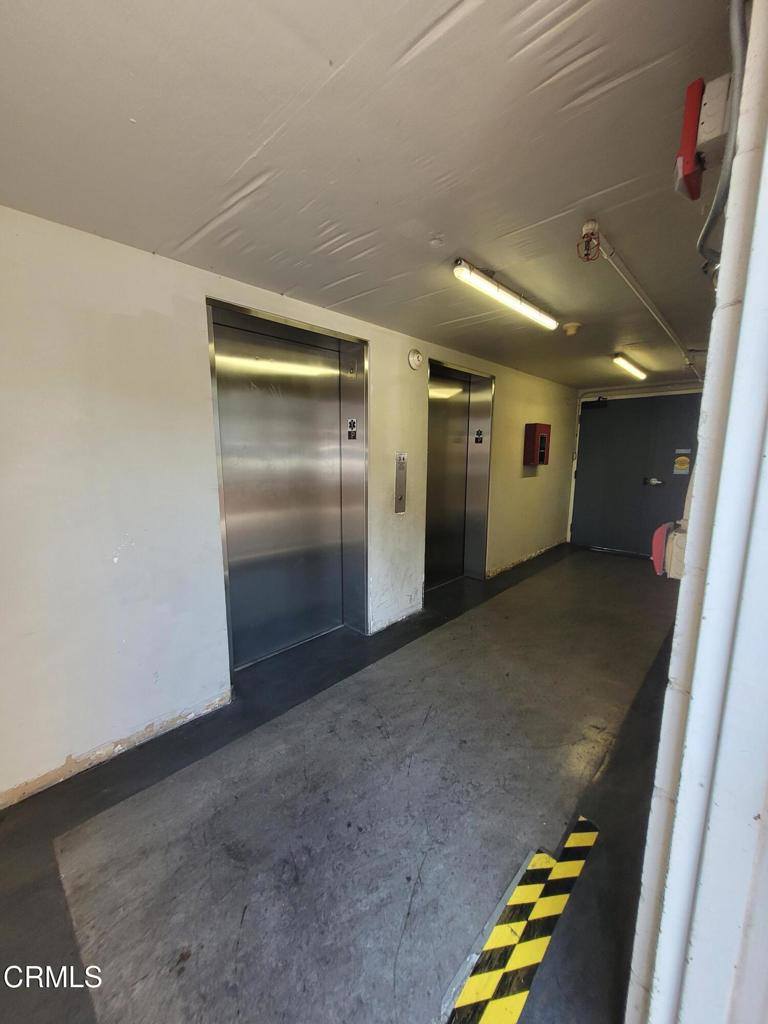 865 South B Street, Oxnard, CA 93030