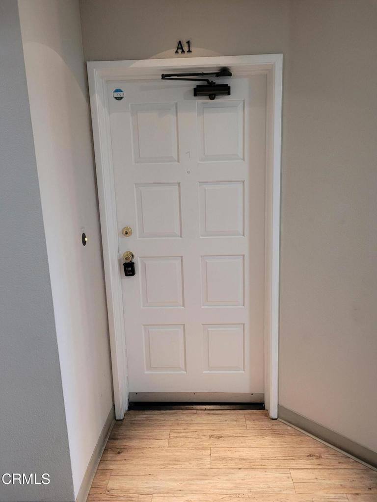 865 South B Street, Oxnard, CA 93030