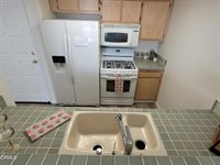 865 South B Street, Oxnard, CA 93030