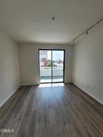 865 South B Street, Oxnard, CA 93030
