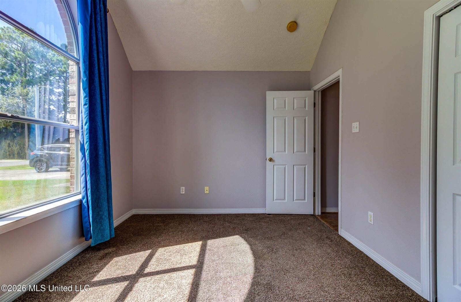 3424 North 9th Street, Ocean Springs, MS 39564