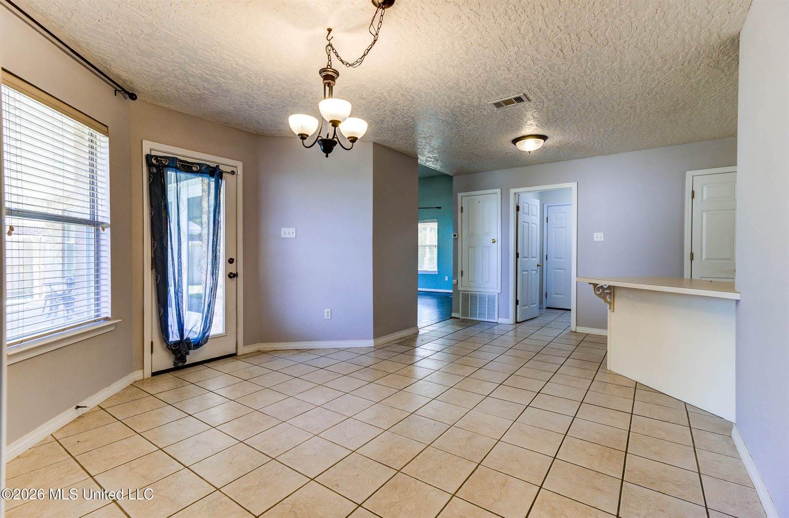3424 North 9th Street, Ocean Springs, MS 39564