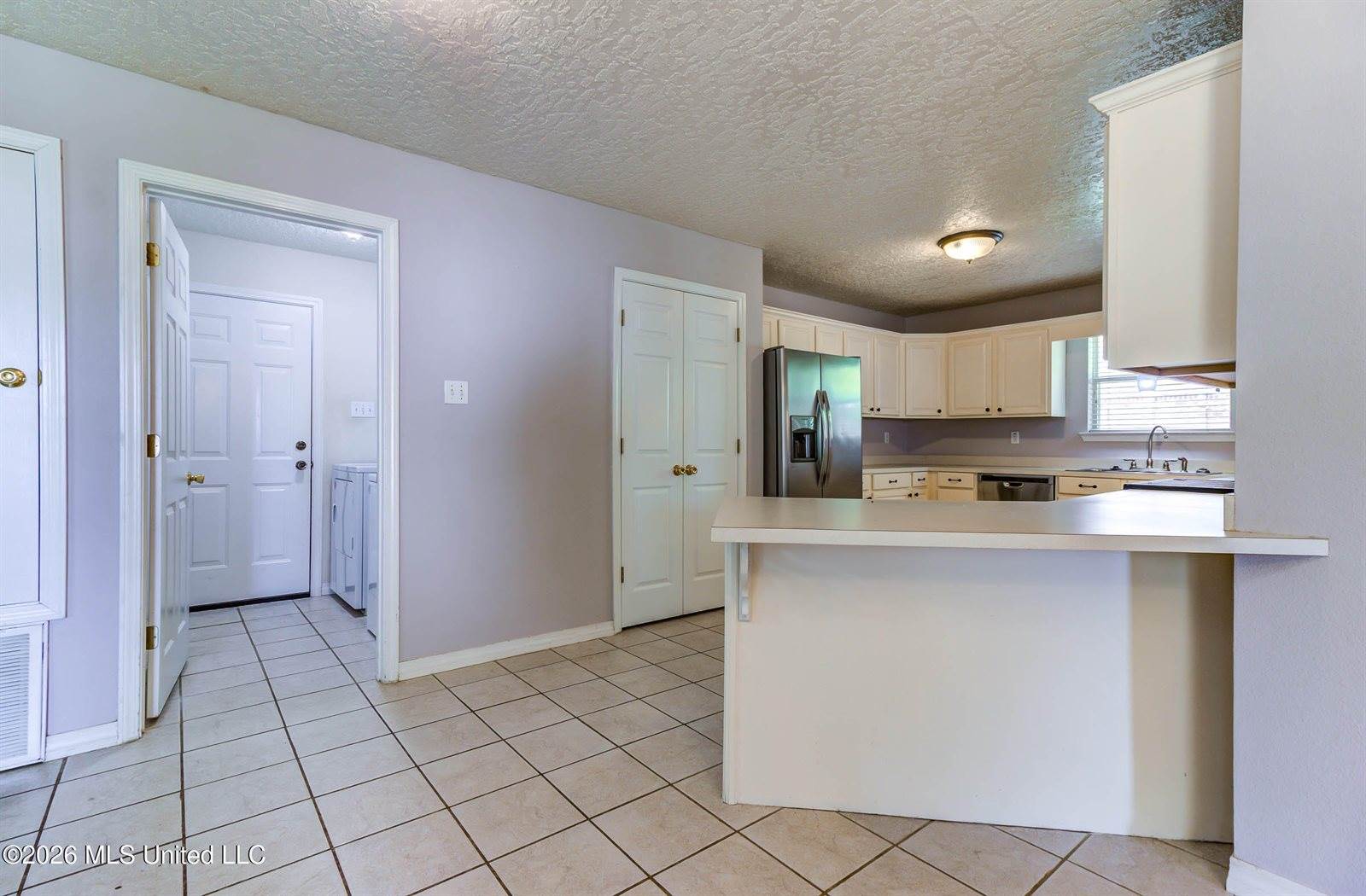 3424 North 9th Street, Ocean Springs, MS 39564