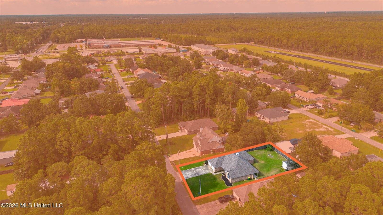 3424 North 9th Street, Ocean Springs, MS 39564