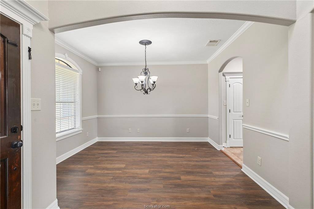 4107 Cripple Creek Court, College Station, TX 77845