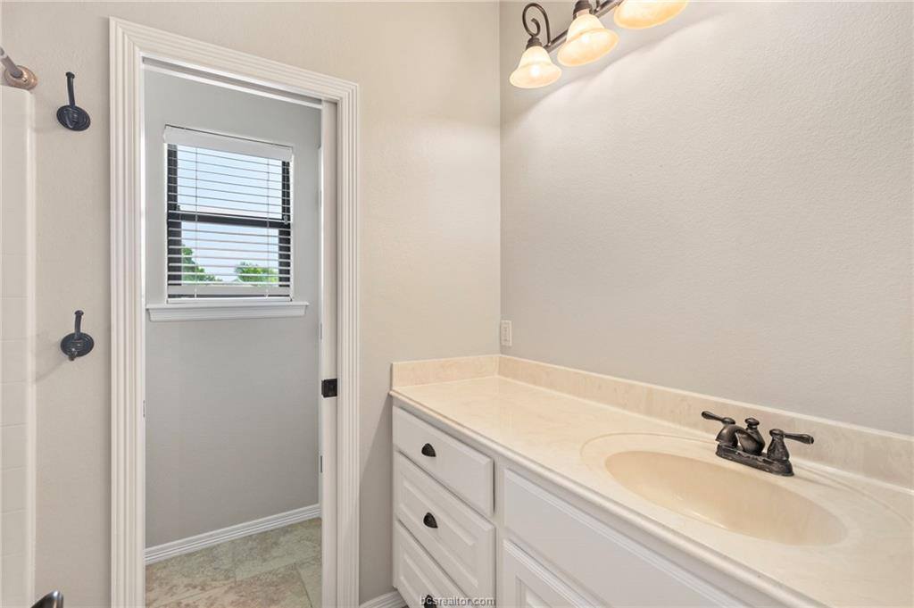 4107 Cripple Creek Court, College Station, TX 77845