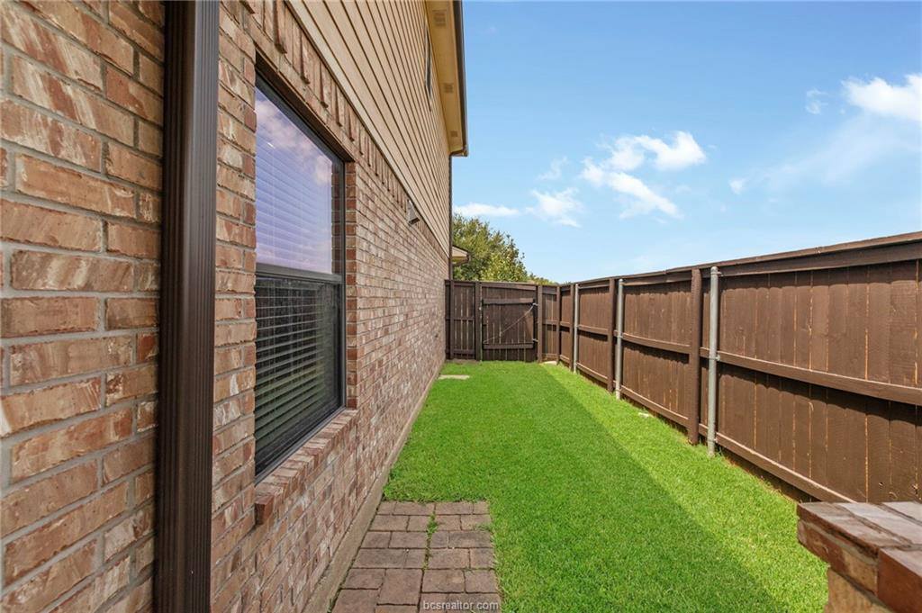 4107 Cripple Creek Court, College Station, TX 77845