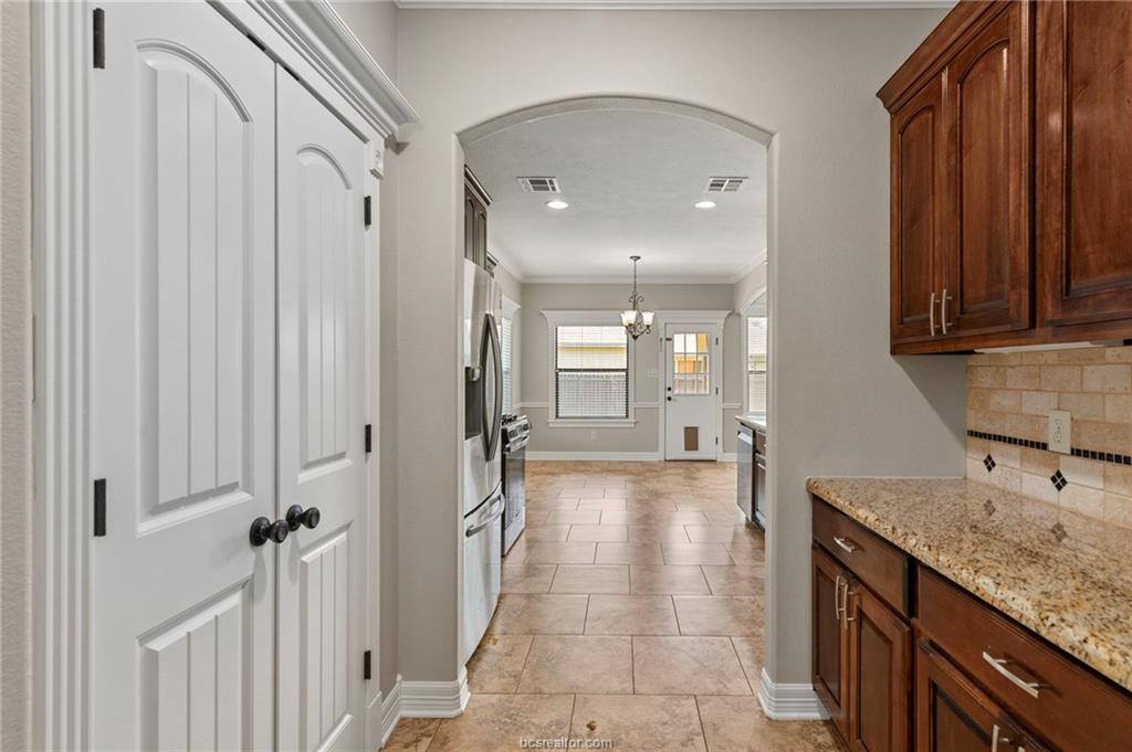 4107 Cripple Creek Court, College Station, TX 77845