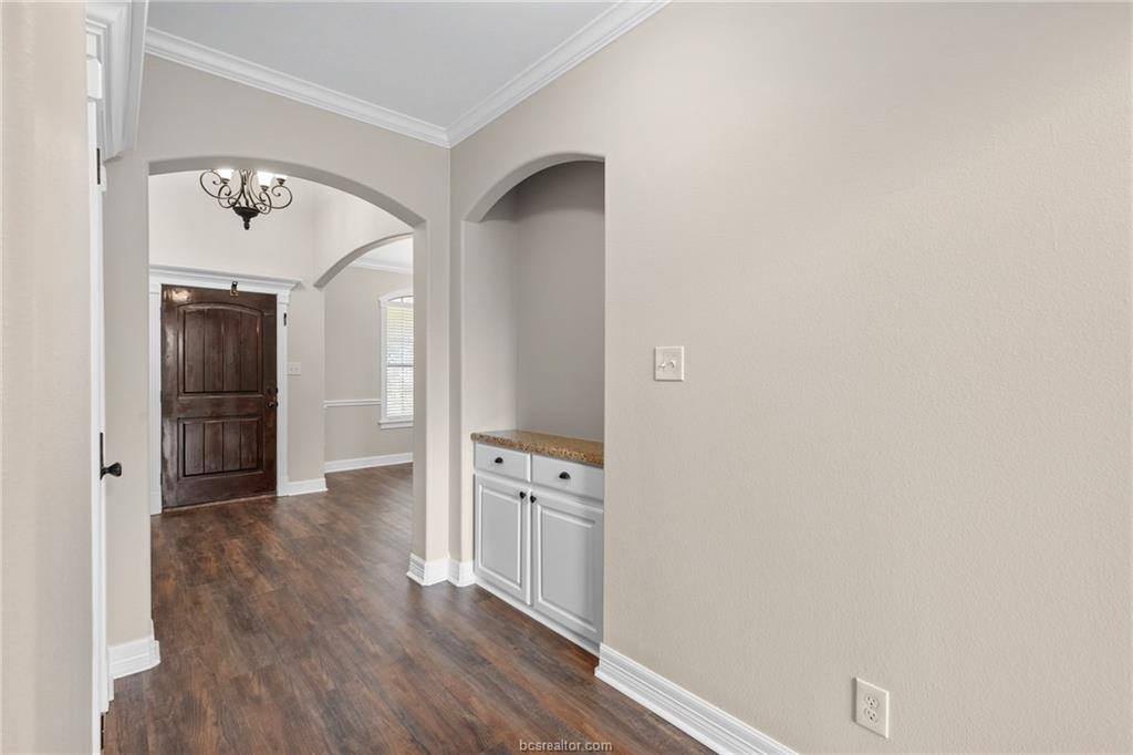 4107 Cripple Creek Court, College Station, TX 77845