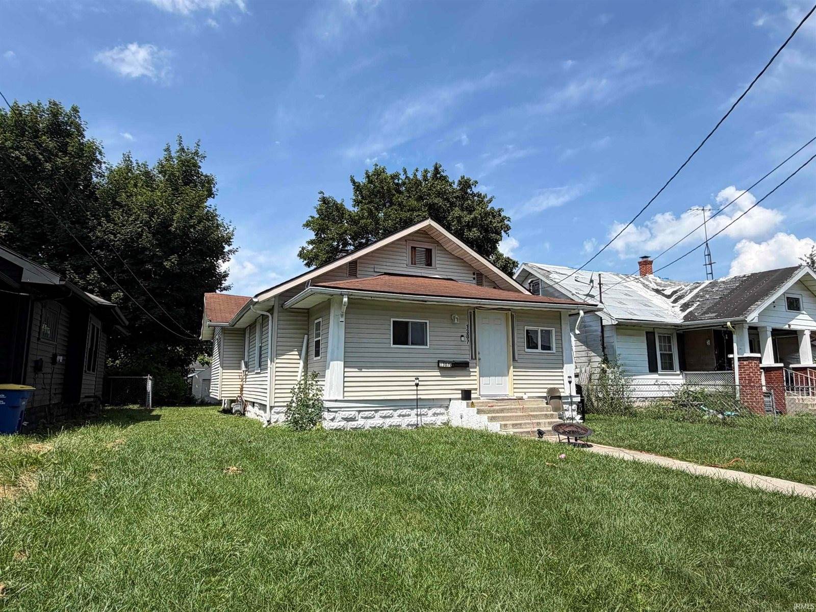 1307 South Ebright Street, Muncie, IN 47302