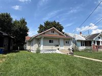 1307 South Ebright Street, Muncie, IN 47302