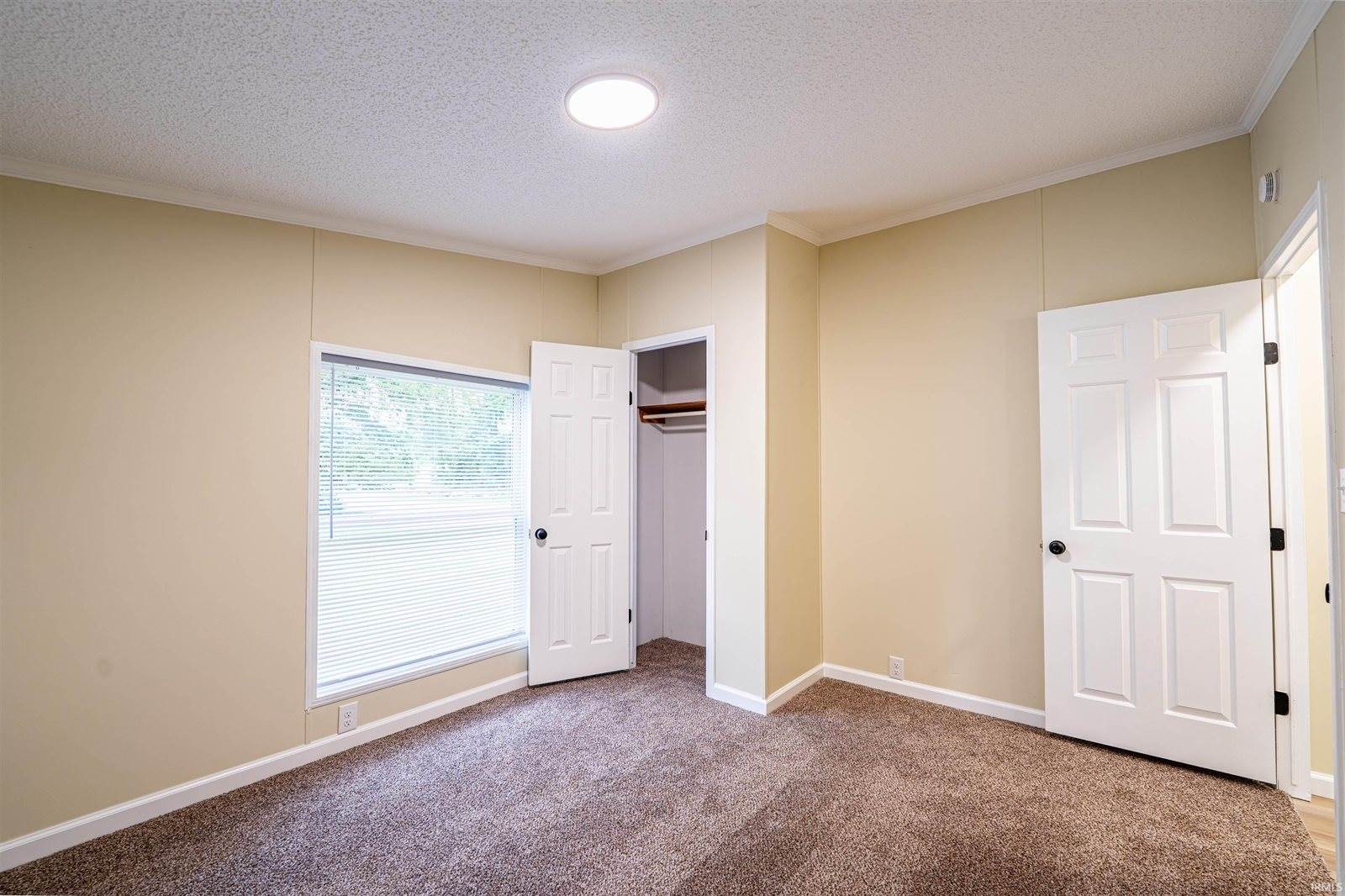 301 South Jefferson Street, Knightstown, IN 46148