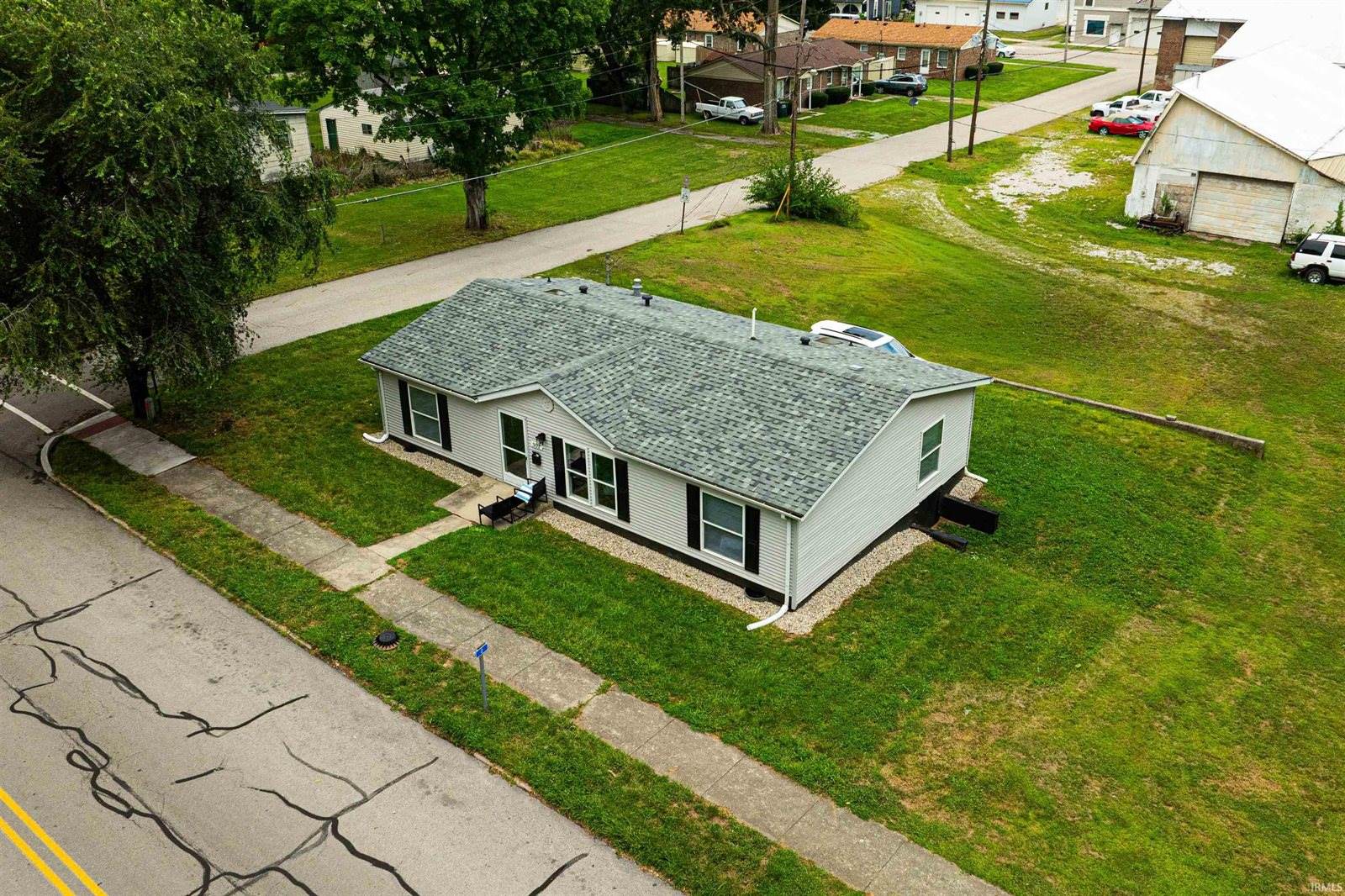 301 South Jefferson Street, Knightstown, IN 46148