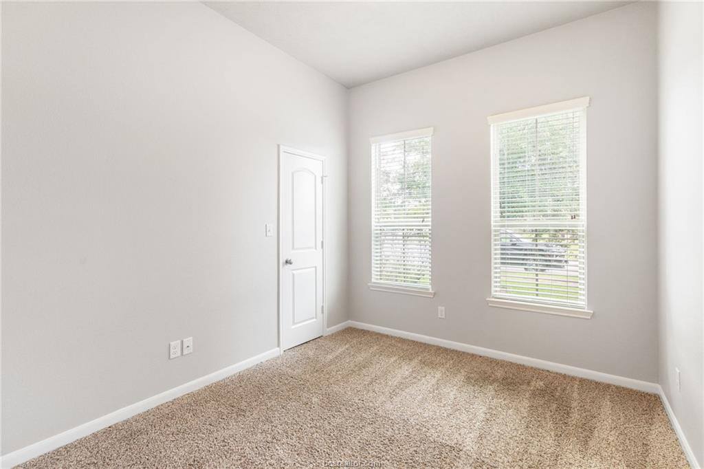 4161 Shallow Creek Loop, College Station, TX 77845