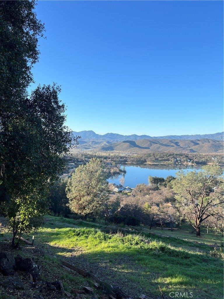 17282 Greenridge Road, Hidden Valley Lake, CA 95467