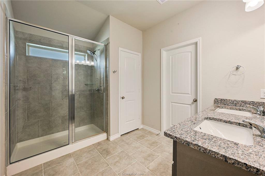 2115 Chief Street, Bryan, TX 77807