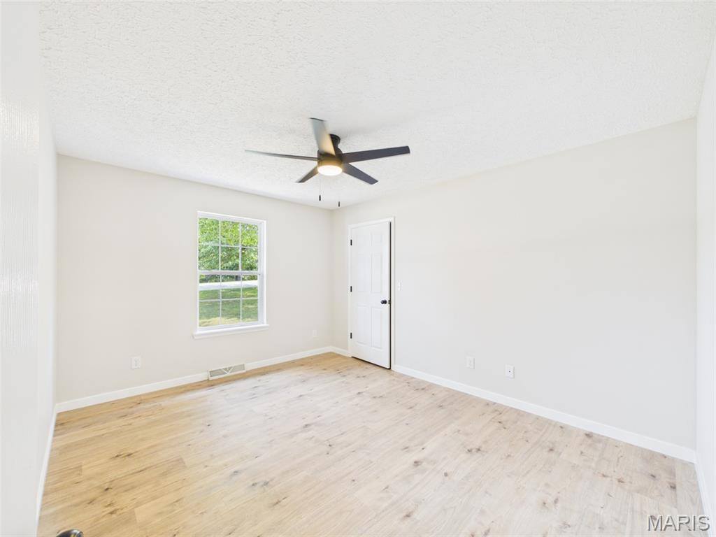 17080 Lensman Road, Saint Robert, MO 65584