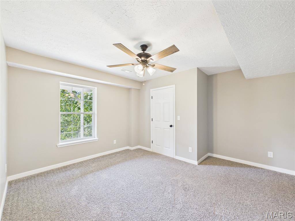 17080 Lensman Road, Saint Robert, MO 65584
