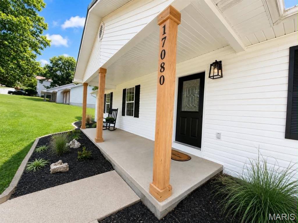17080 Lensman Road, Saint Robert, MO 65584