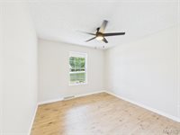 17080 Lensman Road, Saint Robert, MO 65584