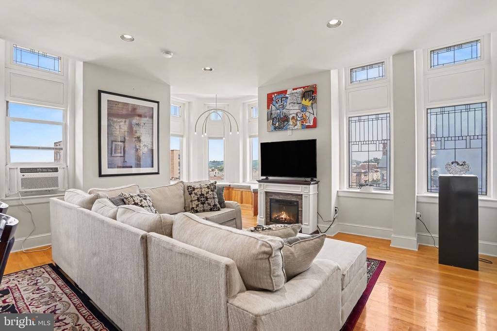 18 South George Street, York, PA 17401