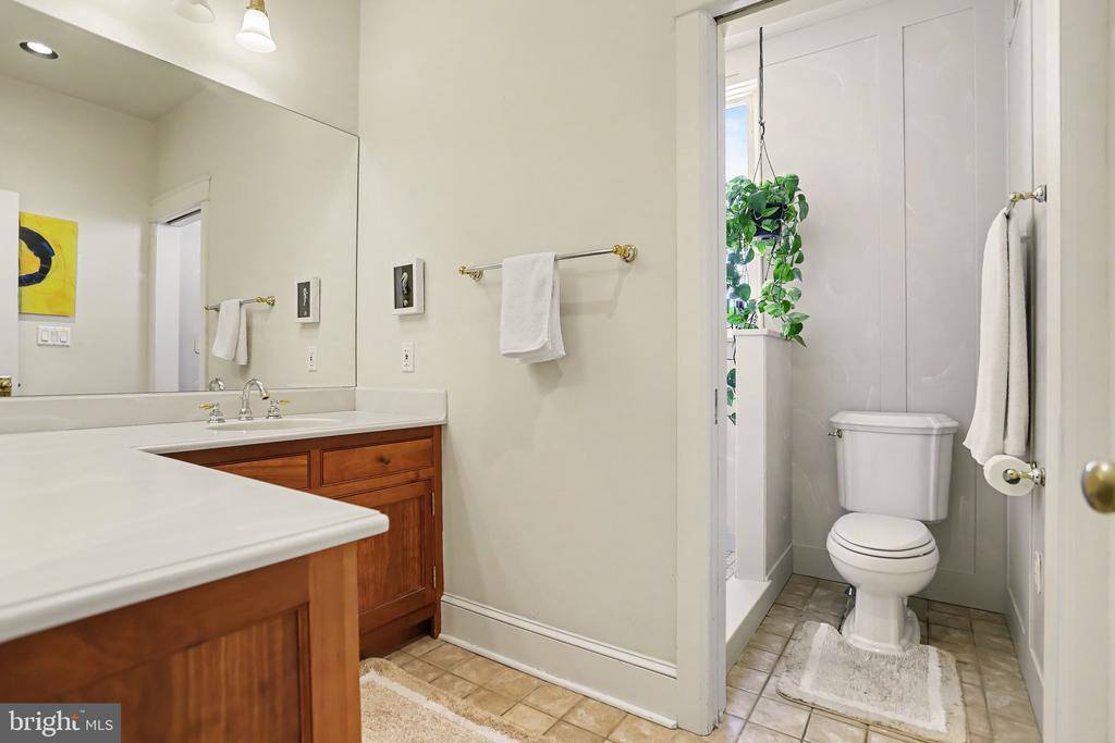 18 South George Street, York, PA 17401