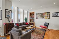 18 South George Street, York, PA 17401