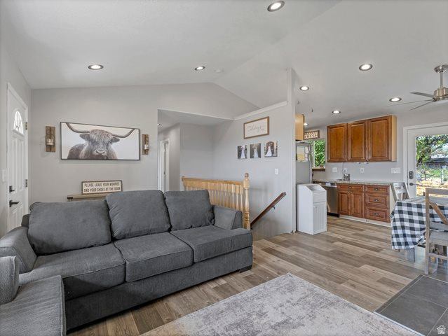 17 East 200 N St North, Cedar Fort, UT 84013