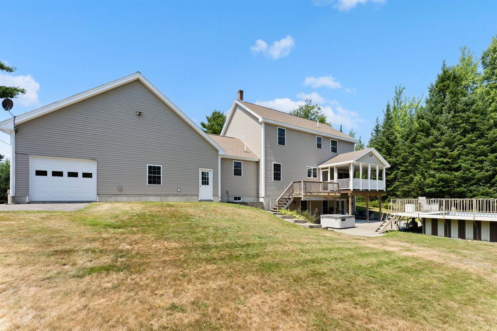 238 Ten Road, Bradley, ME 04411