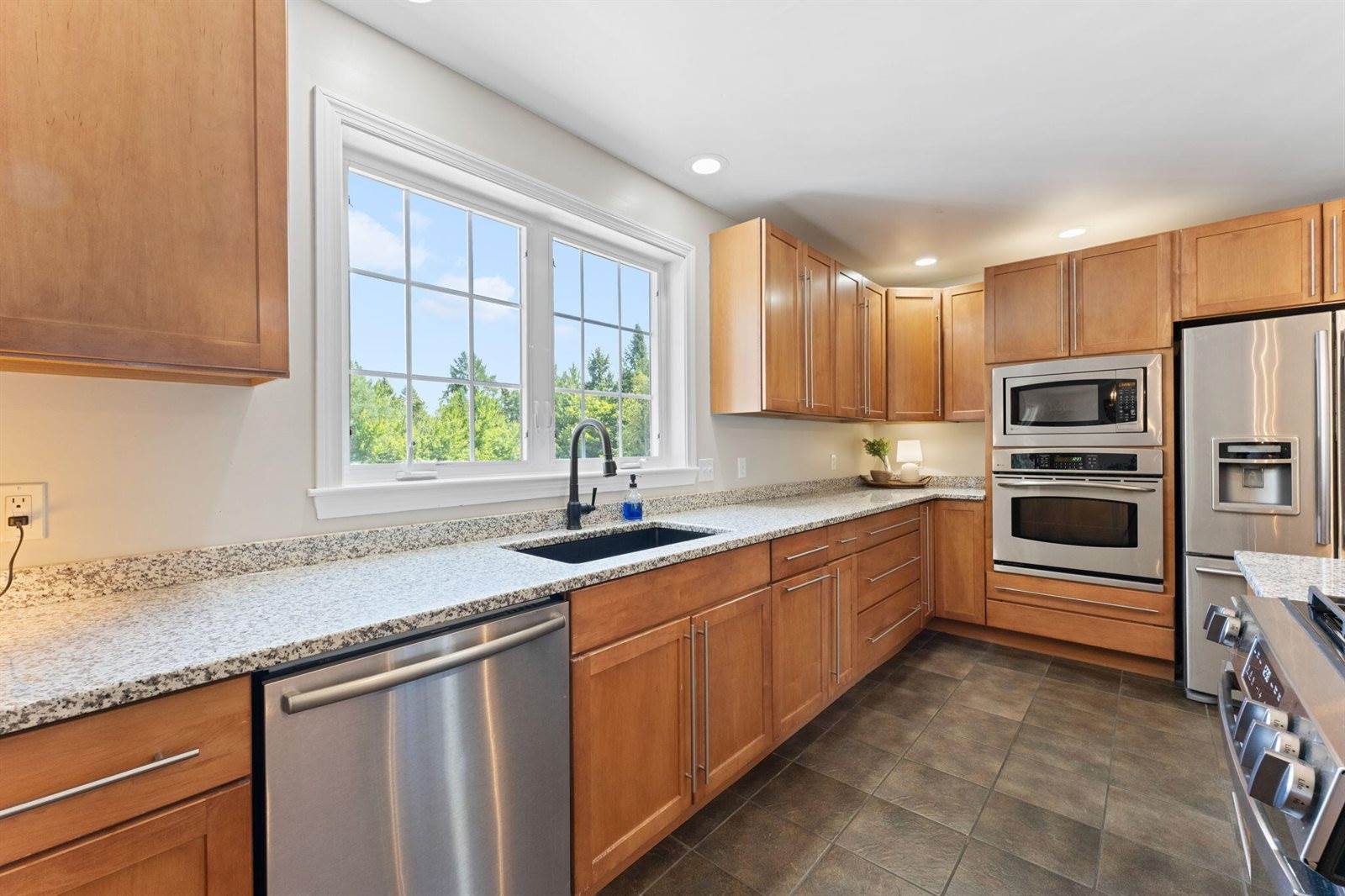 238 Ten Road, Bradley, ME 04411