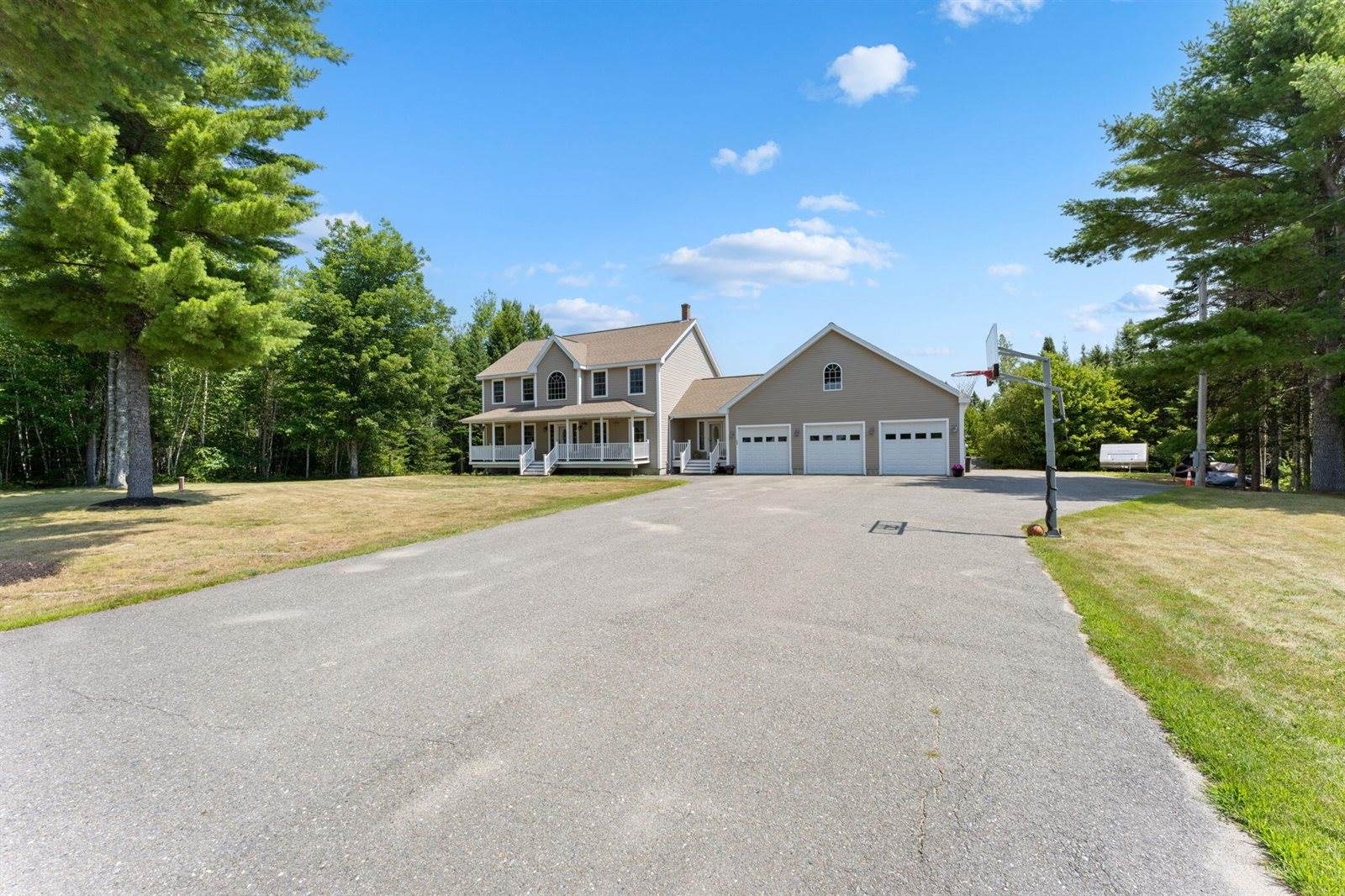 238 Ten Road, Bradley, ME 04411