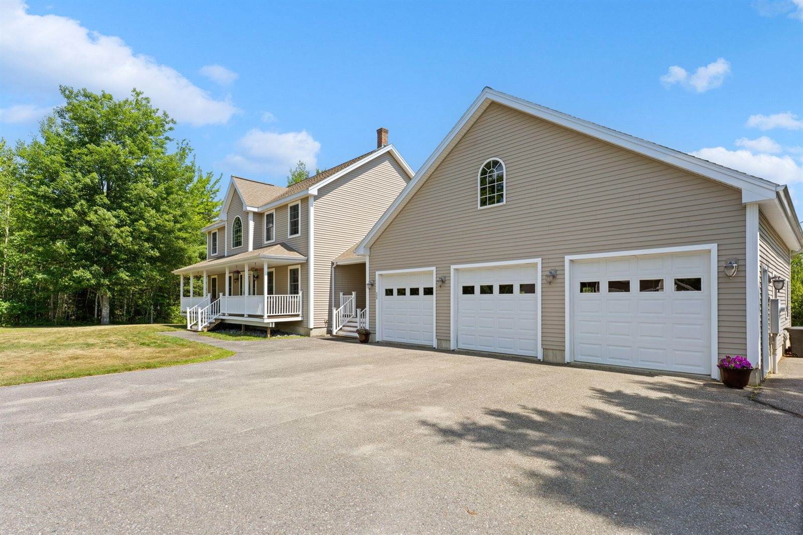 238 Ten Road, Bradley, ME 04411