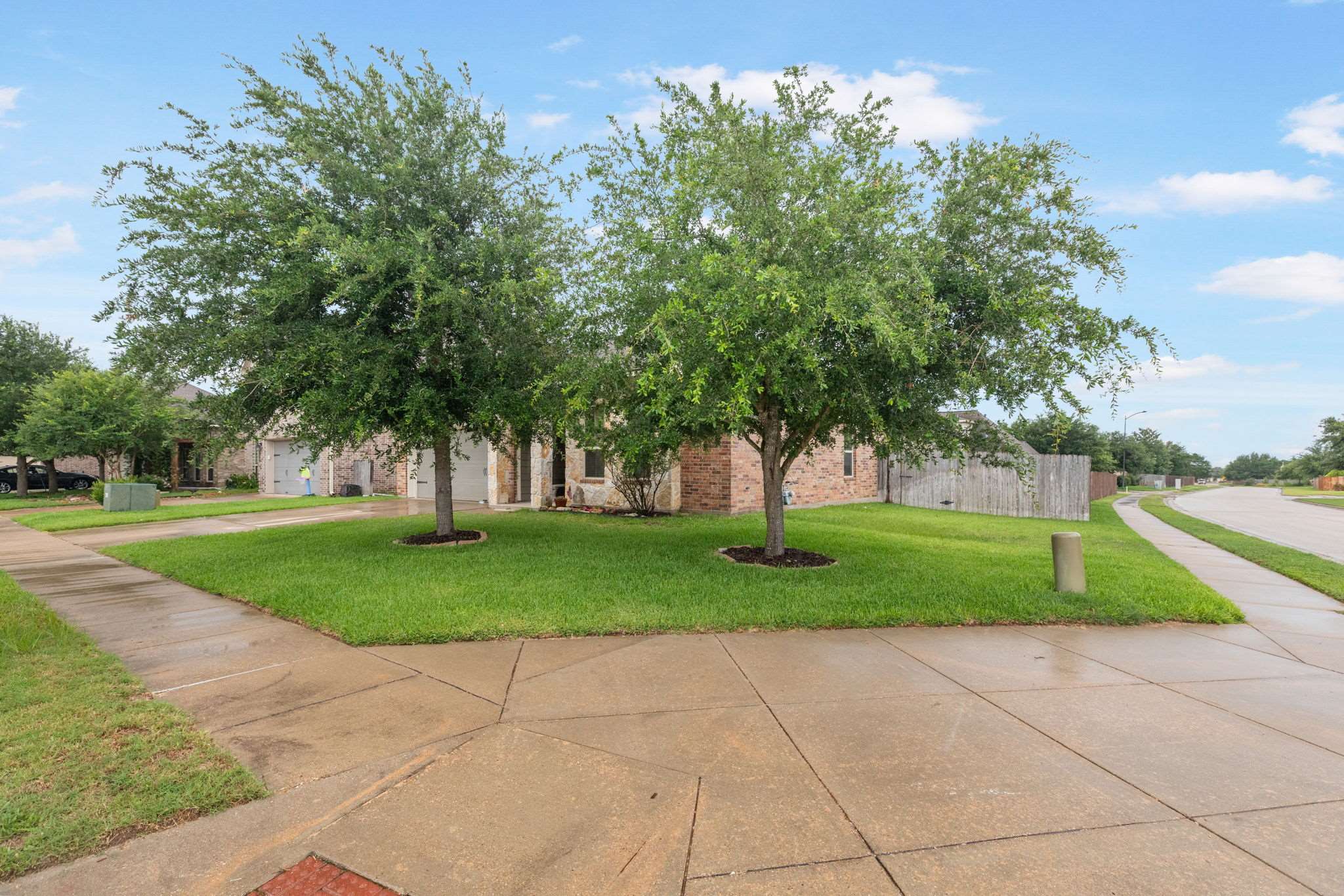 4161 Shallow Creek, College Station, TX 77845