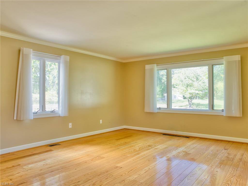 6640 Fields Landing Road, Hayes, VA 23072