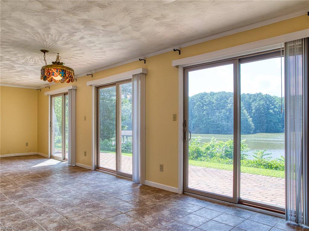 6640 Fields Landing Road, Hayes, VA 23072