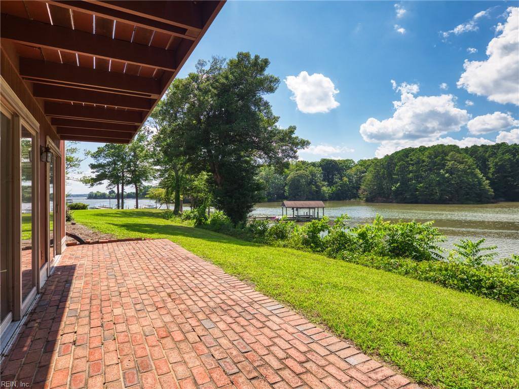 6640 Fields Landing Road, Hayes, VA 23072