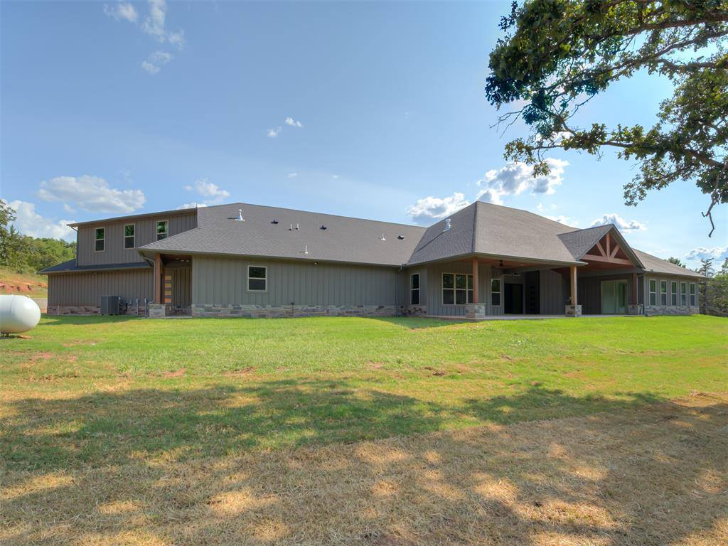 17281 Stone House Road, Luther, OK 73054