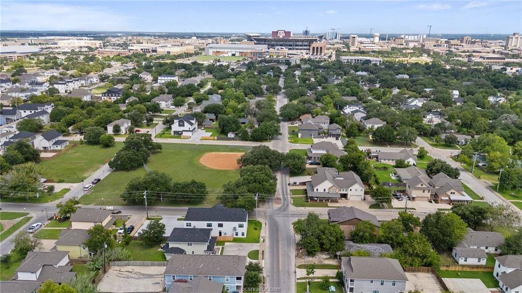 803 Fairview Avenue, College Station, TX 77840