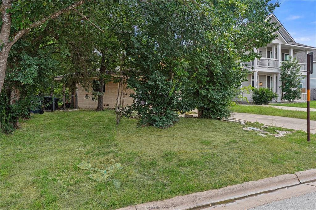 803 Fairview Avenue, College Station, TX 77840