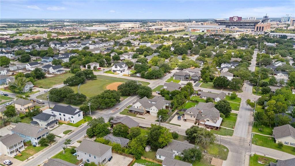 803 Fairview Avenue, College Station, TX 77840